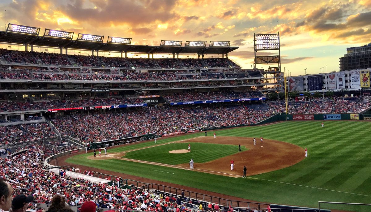 How Long Is A Baseball Game On Average Today